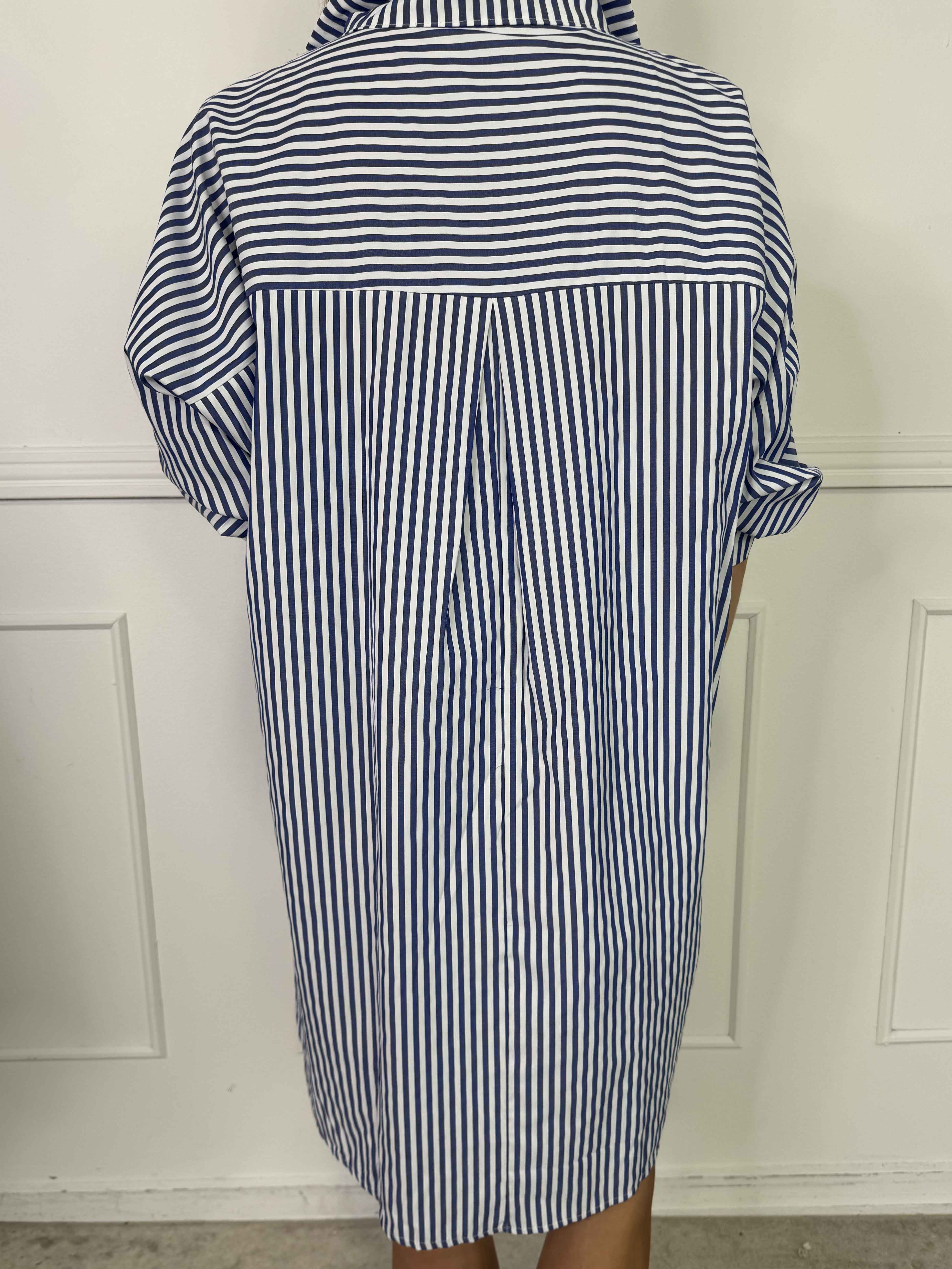 Ingrid - Sød skjortekjole med striber